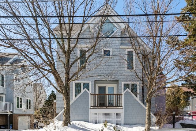 25 Perry St 25, Somerville, MA 02143