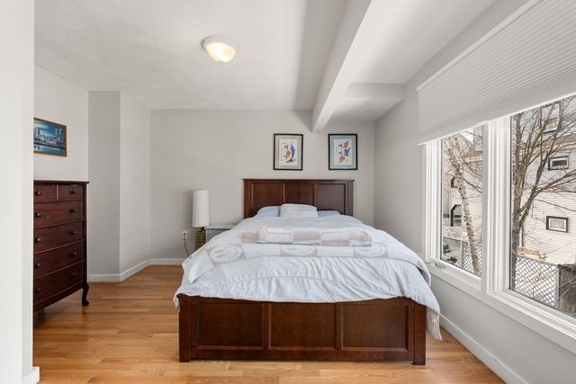 25 Perry St 25, Somerville, MA 02143