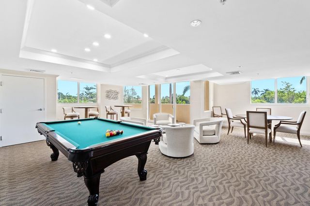 2011 N Ocean Blvd 1605, Fort Lauderdale, FL 33305