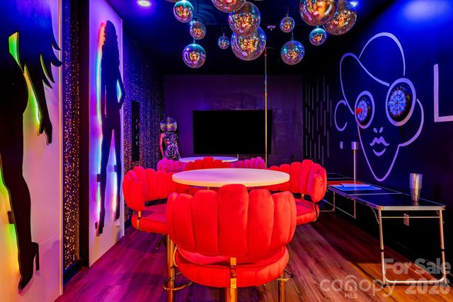 26 Upstream Way, Asheville, NC 28806