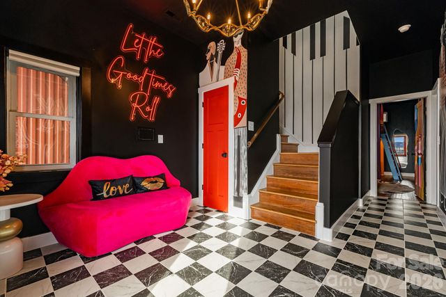 26 Upstream Way, Asheville, NC 28806