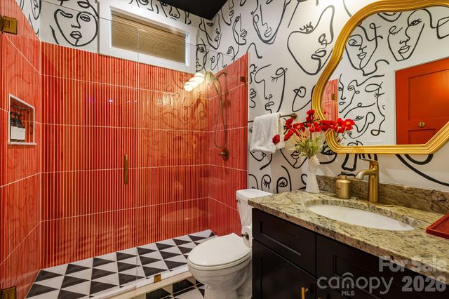 26 Upstream Way, Asheville, NC 28806