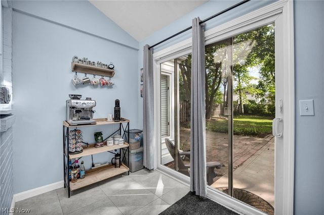 3683 Stoer Road, Shaker Heights, OH 44122