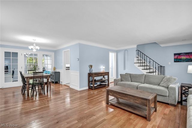 3683 Stoer Road, Shaker Heights, OH 44122