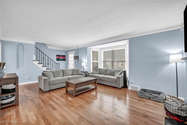 3683 Stoer Road, Shaker Heights, OH 44122