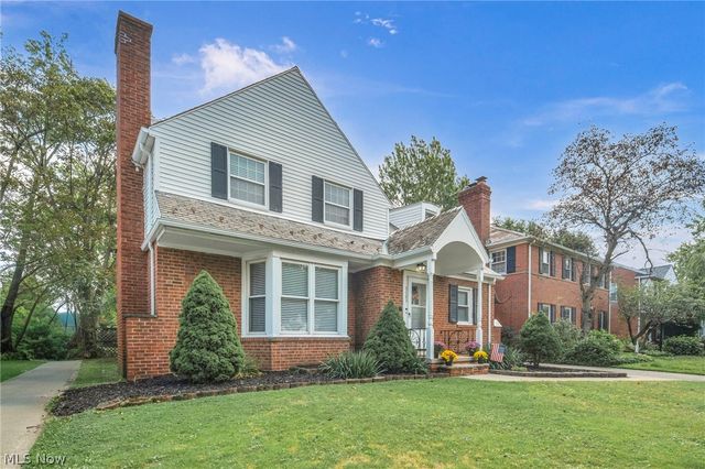 3683 Stoer Road, Shaker Heights, OH 44122