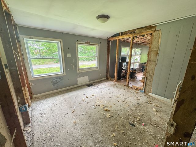11 Brook Trail, East Hampton, CT 06424