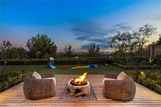 137 Sunset, Irvine, CA 92602