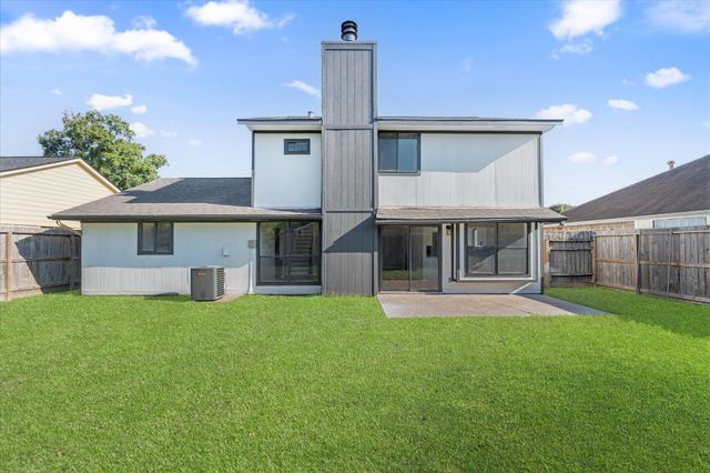 5811 Fair Forest Drive, Houston, TX 77088