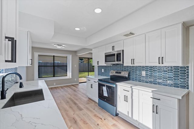 5811 Fair Forest Drive, Houston, TX 77088