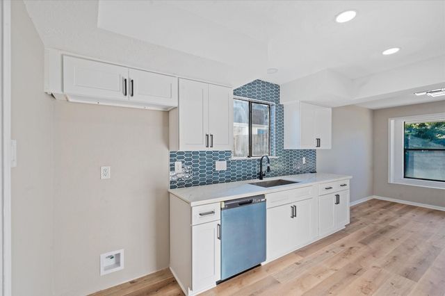 5811 Fair Forest Drive, Houston, TX 77088