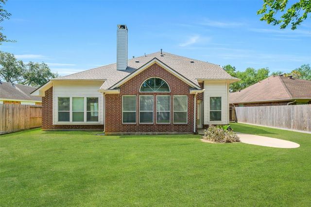 114 Locksley Trace Court, Houston, TX 77094
