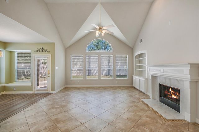 114 Locksley Trace Court, Houston, TX 77094