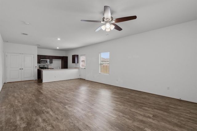 791 Circle WAY, Jarrell, TX 76537