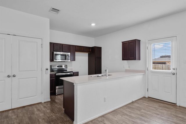 791 Circle WAY, Jarrell, TX 76537