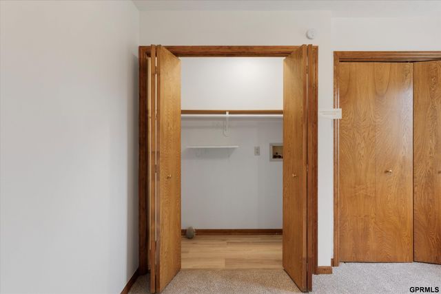 12712 S 28th Avenue, Bellevue, NE 68123