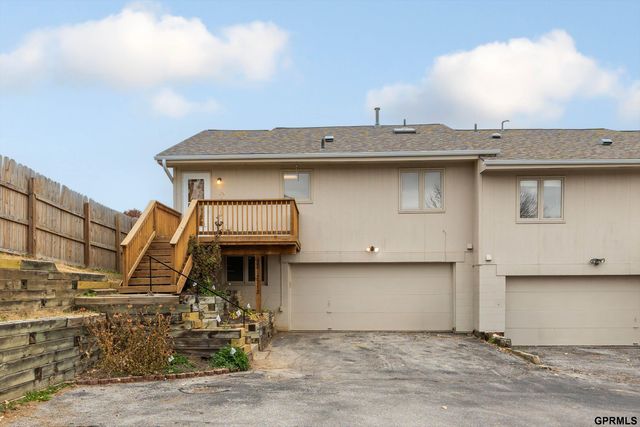 12712 S 28th Avenue, Bellevue, NE 68123