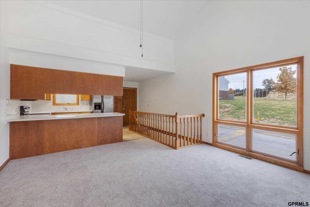 12712 S 28th Avenue, Bellevue, NE 68123