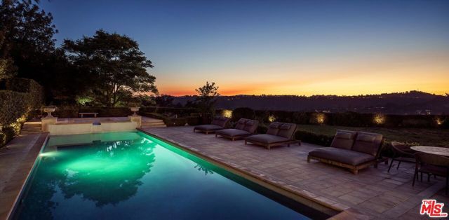 2481 Summitridge Drive, Beverly Hills, CA 90210