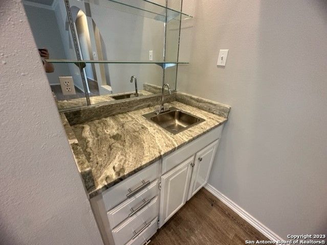 8823 SHADY VLY, San Antonio, TX 78254
