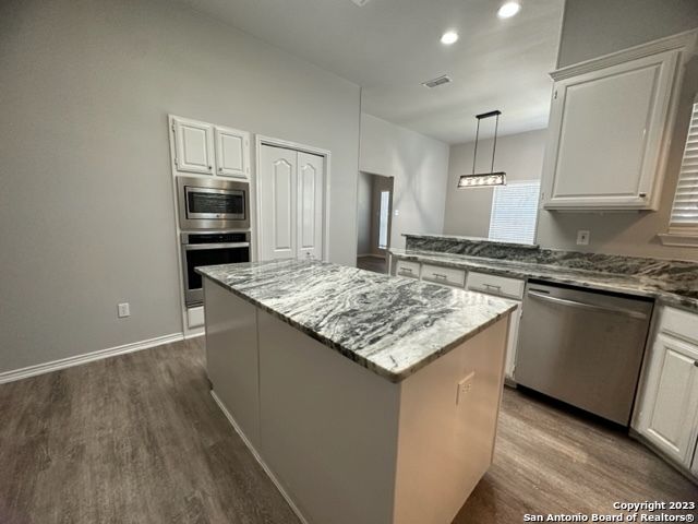 8823 SHADY VLY, San Antonio, TX 78254