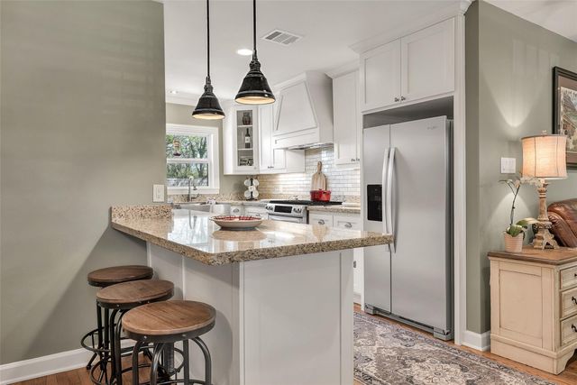 902 Woodland Parkway, College Station, TX 77840