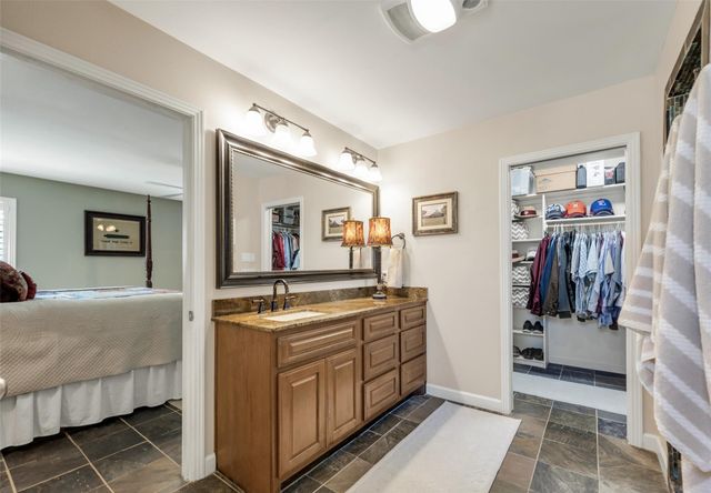 902 Woodland Parkway, College Station, TX 77840