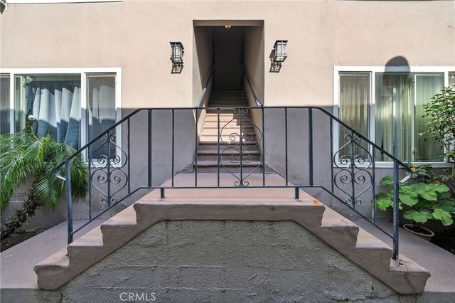 3823 Stockbridge, Los Angeles, CA 90032