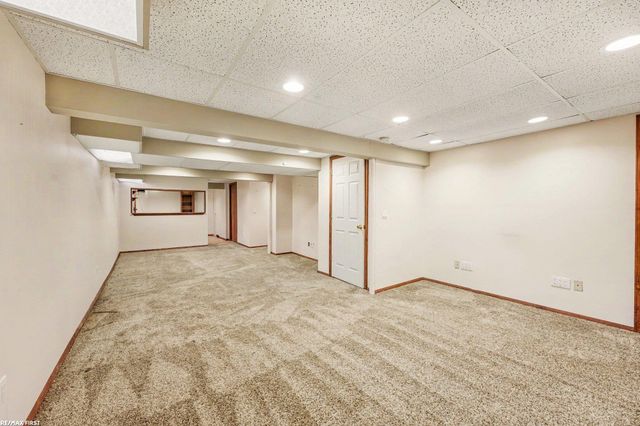 52109 E Westgrove Ct. Court, Macomb Twp, MI 48042