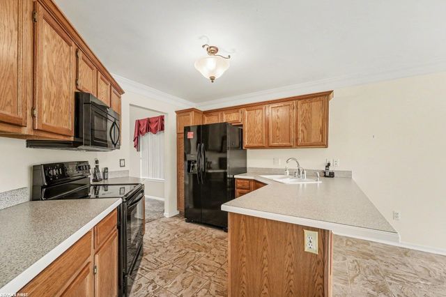 52109 E Westgrove Ct. Court, Macomb Twp, MI 48042