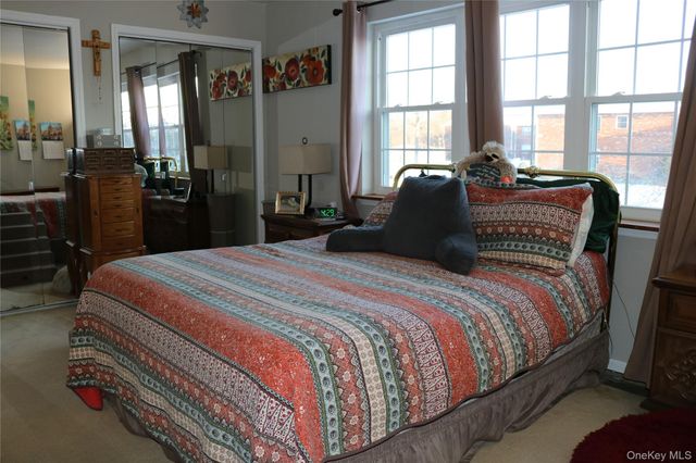 276 Temple Hill Road 1305, New Windsor, NY 12553