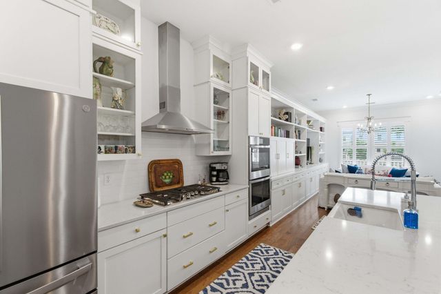 803 Kings Oak Court Unit 2, Charleston, SC 29492