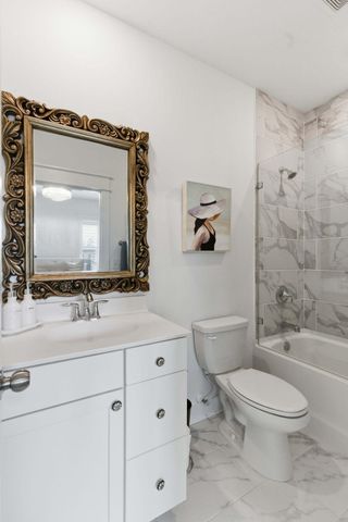 803 Kings Oak Court Unit 2, Charleston, SC 29492
