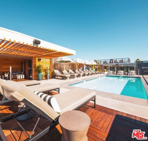1250 N Fairfax Avenue 316, West Hollywood, CA 90046