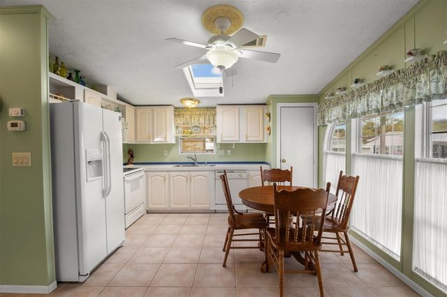 211 GLENWOOD DRIVE, Lake Wales, FL 33898