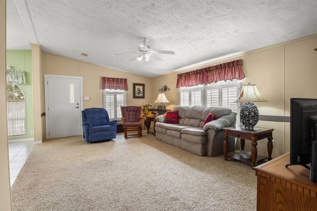 211 GLENWOOD DRIVE, Lake Wales, FL 33898