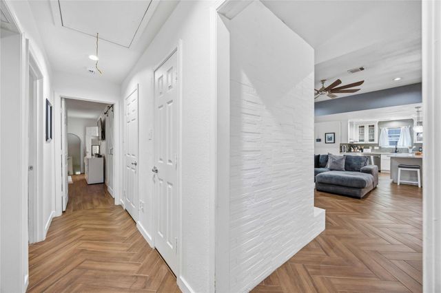 6131 Dumfries Drive, Houston, TX 77096