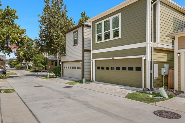 4644 Page ST, Austin, TX 78723
