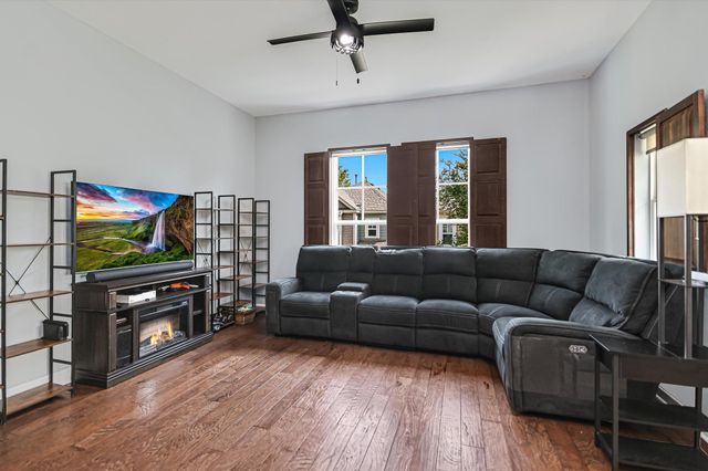 4644 Page ST, Austin, TX 78723