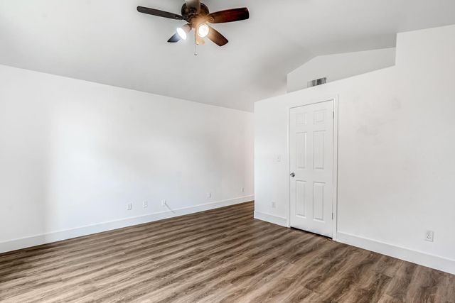 5526 N Delbert Avenue, Fresno, CA 93722