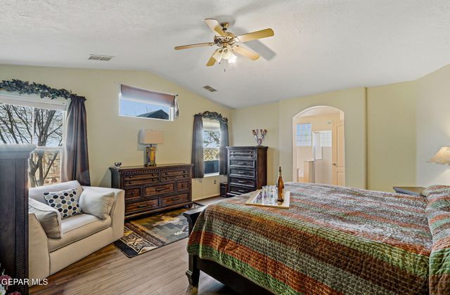 2519 SILVER HAWK Avenue, Las Cruces, NM 88011