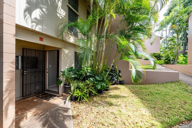 92-731 Makakilo Drive 7, Kapolei, HI 96707