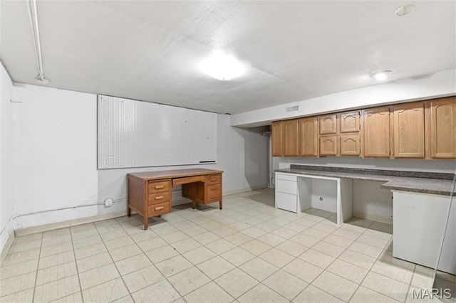 9506 Trinadad Lane, St Louis, MO 63126