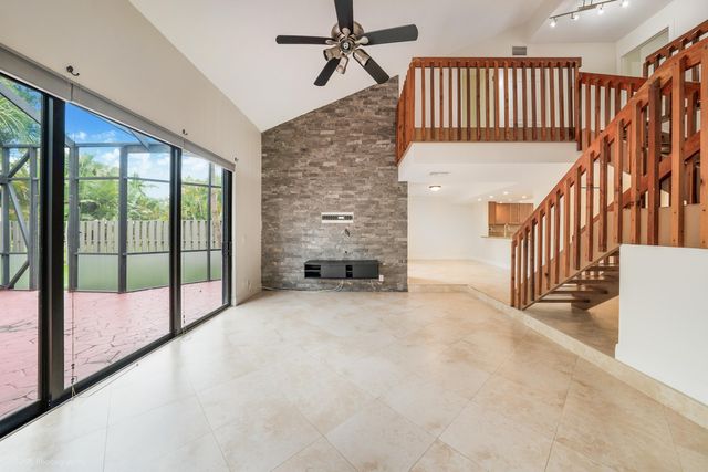 320 Deer Creek Wildwood Lane E, Deerfield Beach, FL 33442