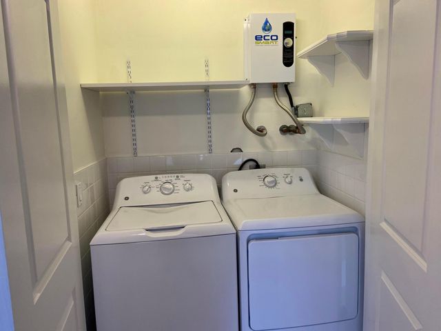 320 Deer Creek Wildwood Lane E, Deerfield Beach, FL 33442