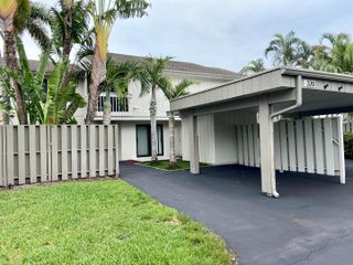 320 Deer Creek Wildwood Lane E, Deerfield Beach, FL 33442