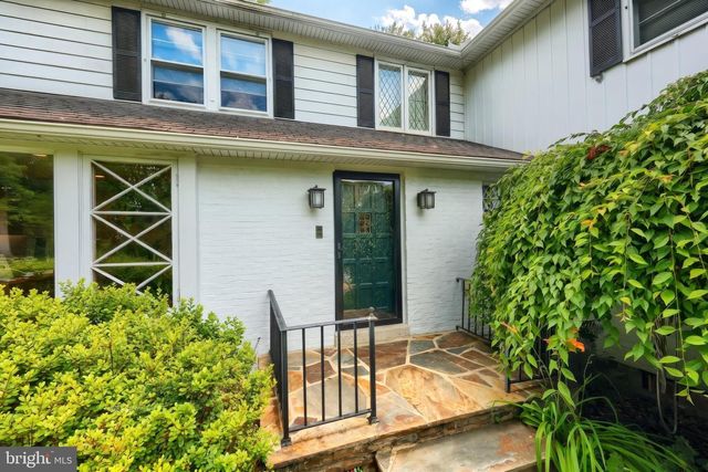 136 RATHTON RD, York, PA 17403