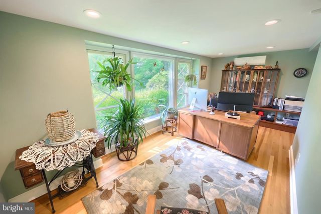 136 RATHTON RD, York, PA 17403