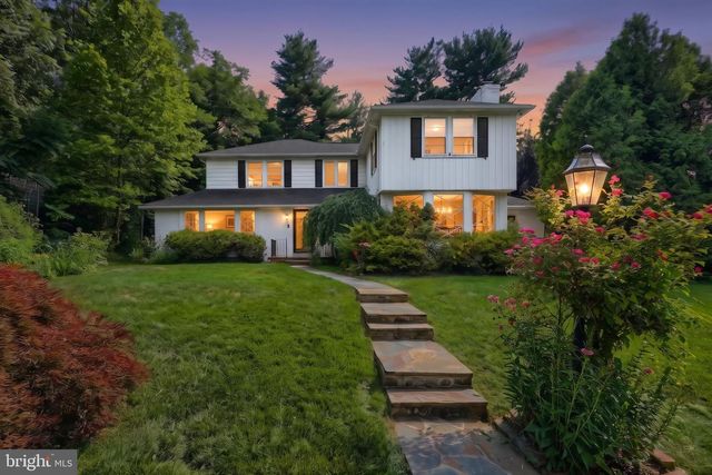 136 RATHTON RD, York, PA 17403