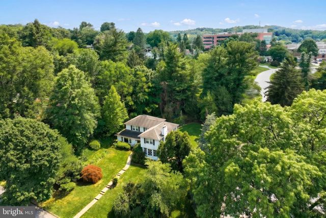 136 RATHTON RD, York, PA 17403